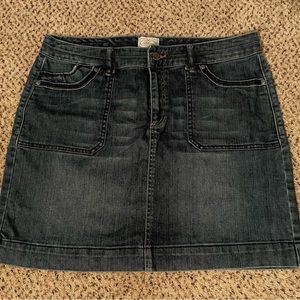 White House Black Market denim skirt size 14